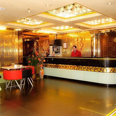 Holiday Hotel Macau Exterior foto
